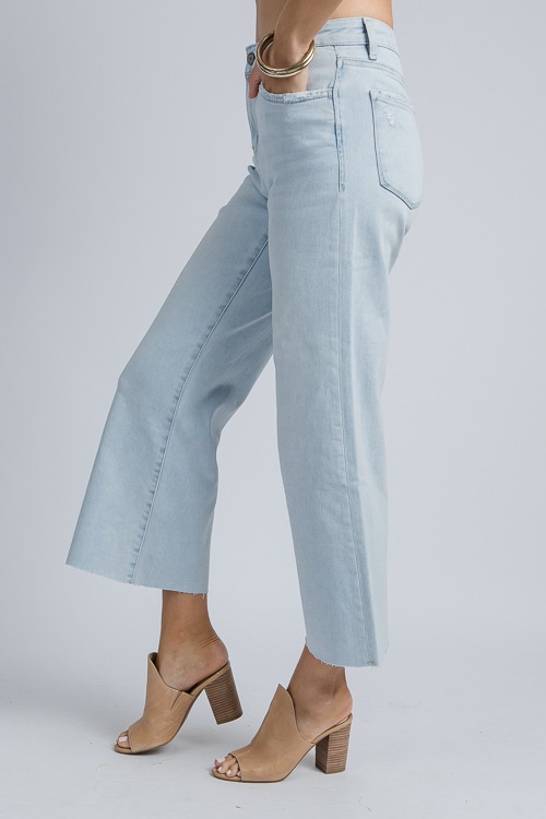 Priscilla Jeans, Light - 4K7A4698.jpg