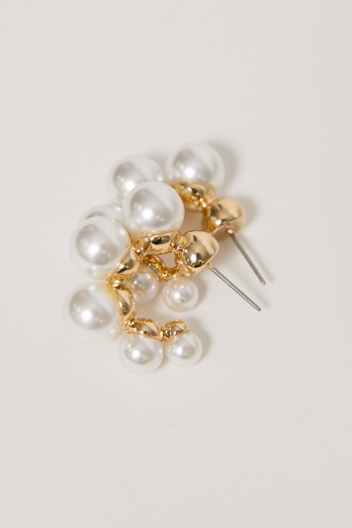 Pretty in Pearls Earring, Cream - 4K7A4727.jpg