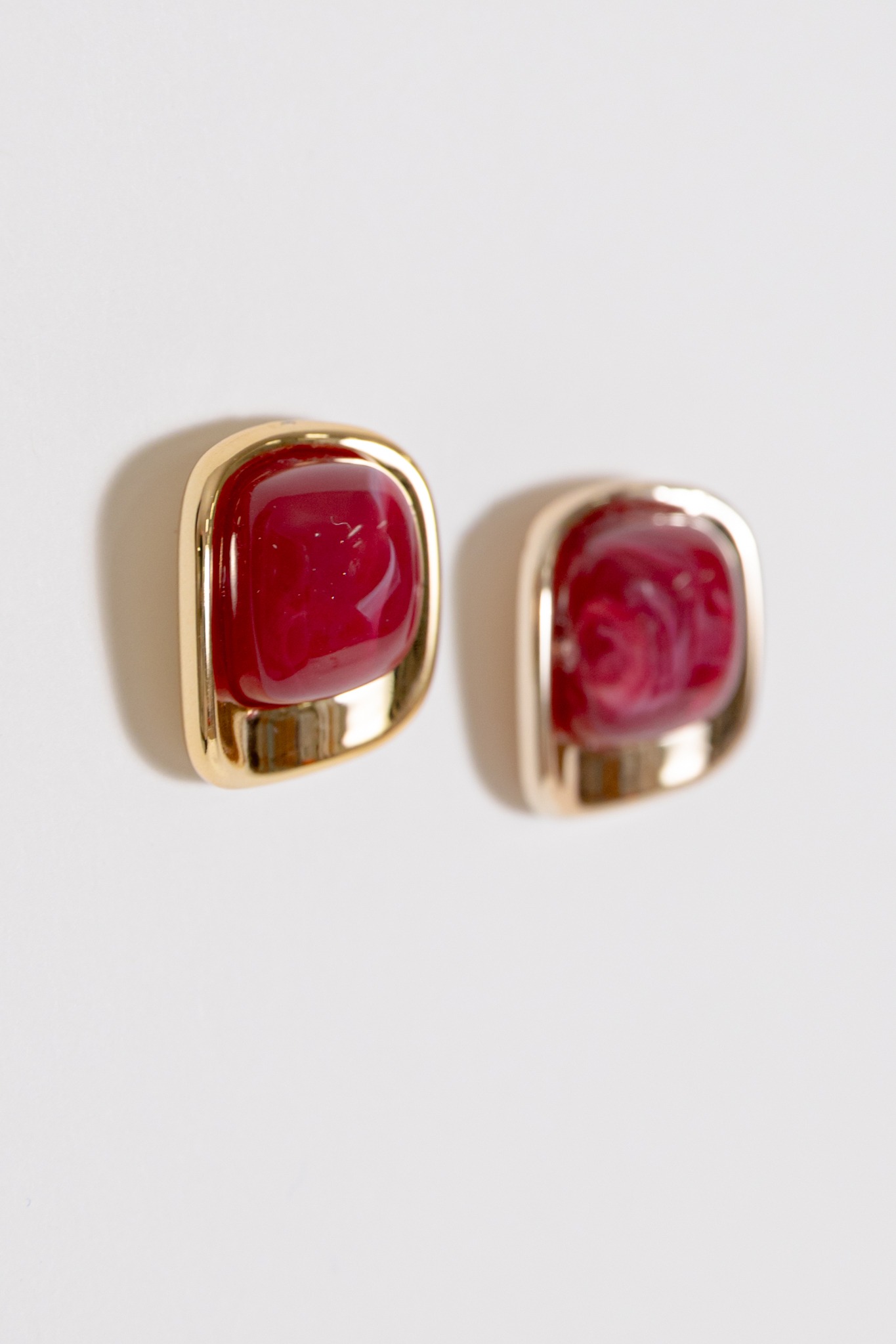 Marble Studs, Burgundy - 4K7A5223.jpg
