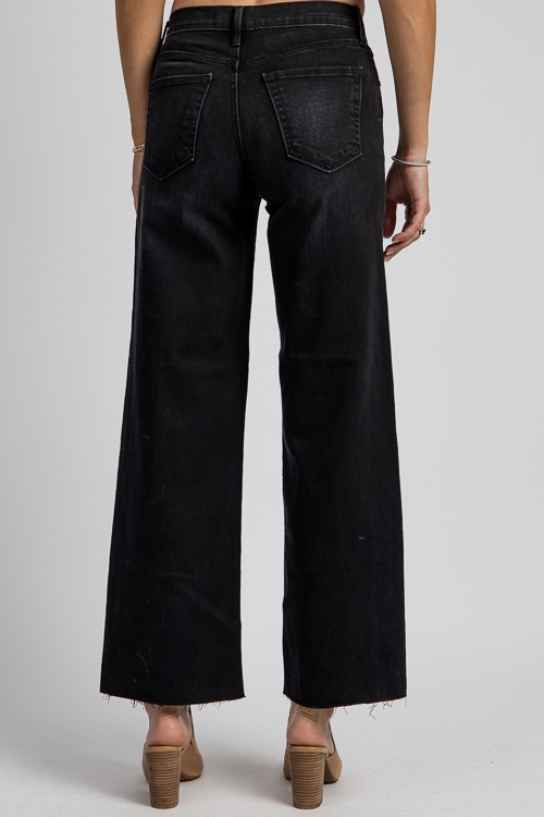 Brantley Jeans, Washed Black - 4K7A5290 edit string on back of leg.jpg