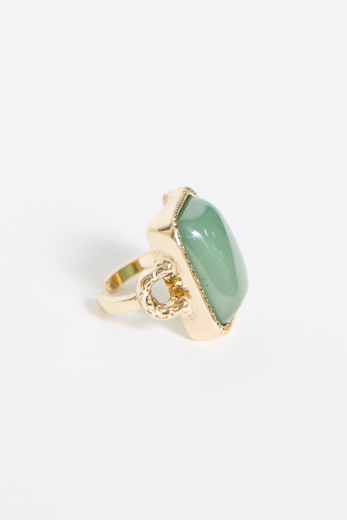 Juliette Ring, Green - 4K7A5310.jpg