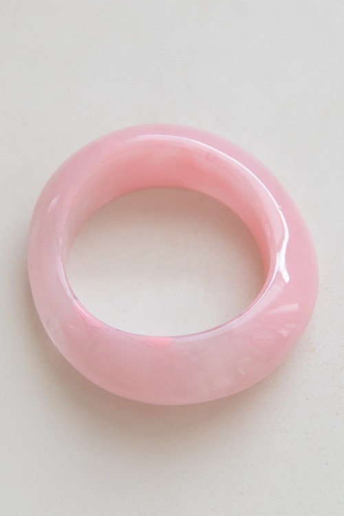 Pamela Bangle, Pink