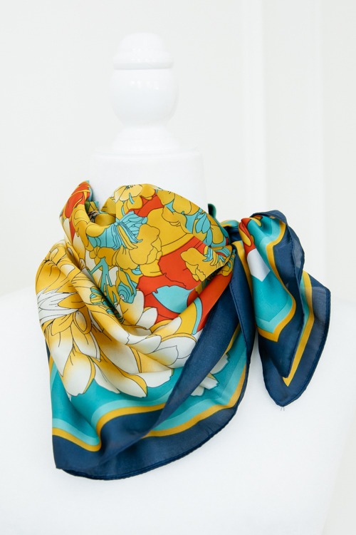 Floral Burst Scarf, Green
