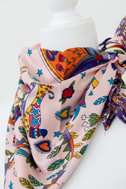 Picasso Scarf, Pink Floral - 4K7A5576.jpg