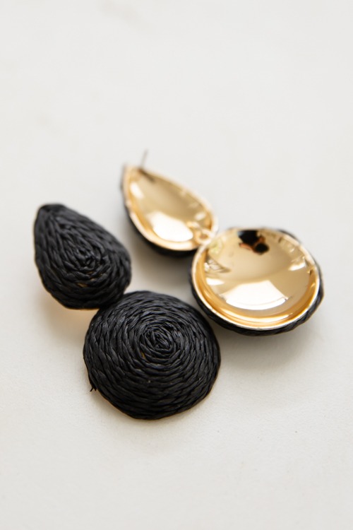 Raffia Teardrop Earring, Black - 4K7A5586.jpg