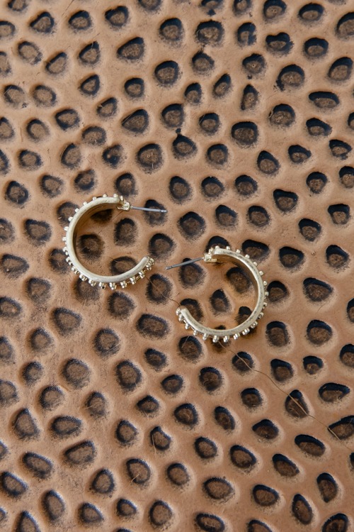 Wide Hammered Hoops, Gold - 4K7A5589.jpg