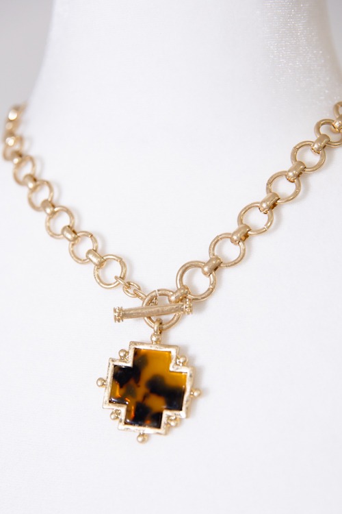 Tortoise Cross Necklace - 4K7A6132.jpg