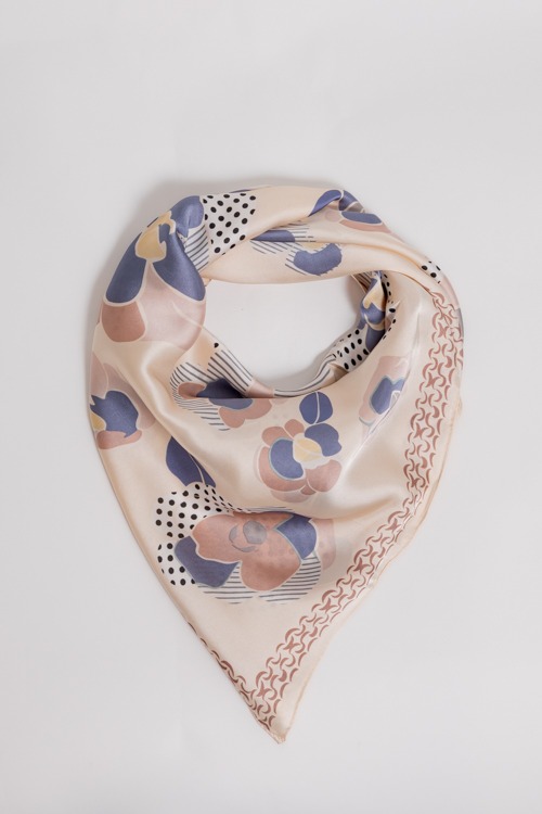 Mary Scarf, Floral - 4K7A6317.jpg