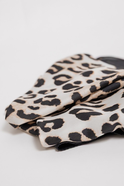 Gabriella Cheeah Scarf - 4K7A6347.jpg