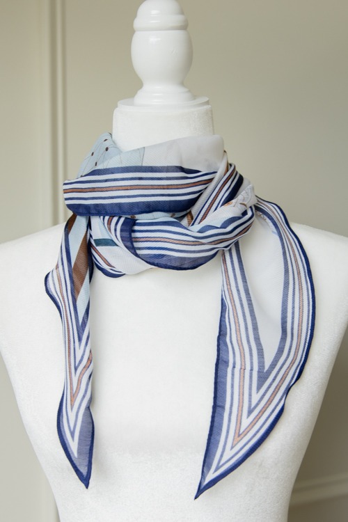 Equestrian Scarf, Navy - 4K7A6791.jpg