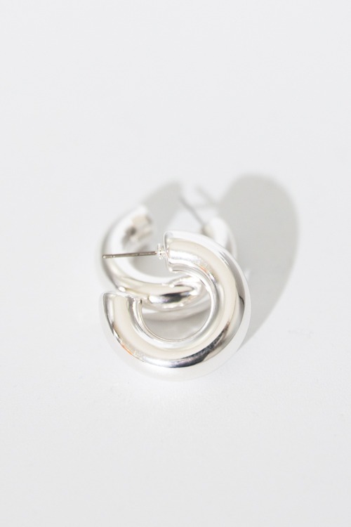 Isabel Hoops, Silver