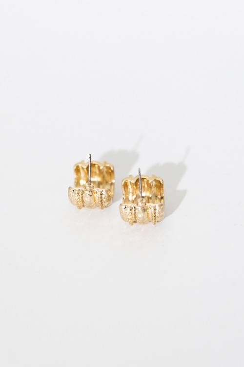 Amelia Wide Hoops, Gold - 4K7A7439.jpg
