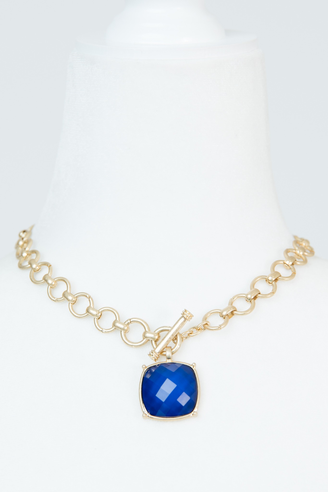 Gemma Stone Necklace, Navy - 4K7A7603.jpg