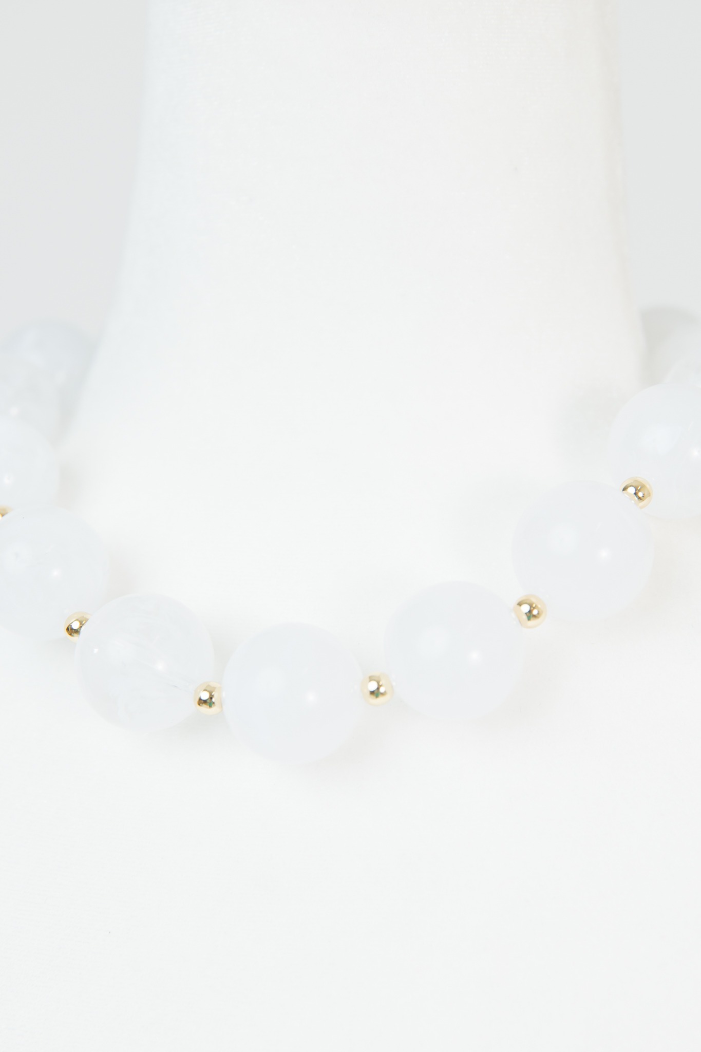 Acrylic Bead Necklace, White - 4K7A7610.jpg