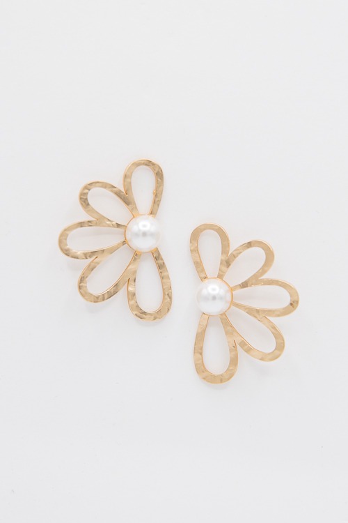 Flower & Pearl Earrings - 4K7A7945.jpg