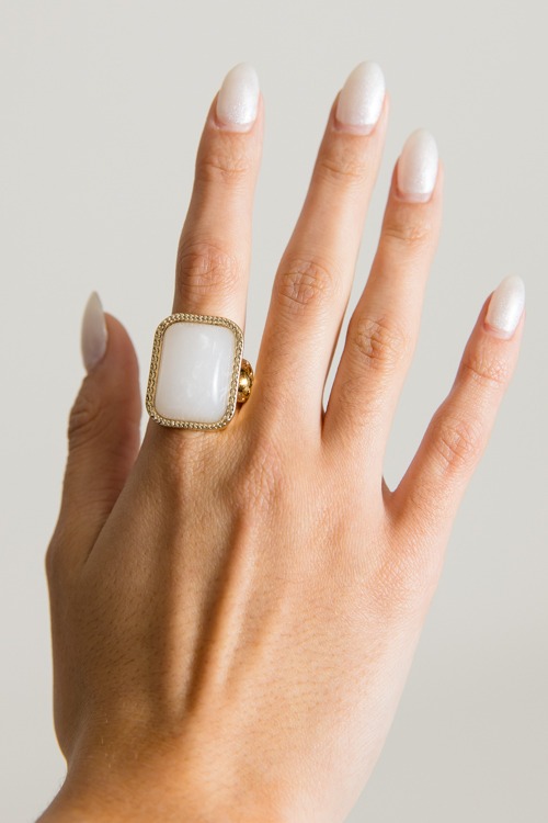 Juliette Ring, Ivory - 4K7A8205.jpg