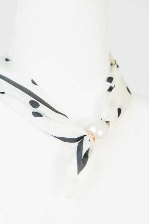 Pearl Scarf Necklace, White - 4K7A8251.jpg
