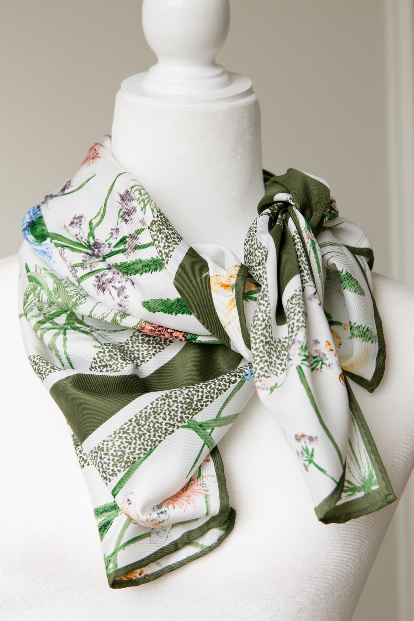 Garden Party Scarf, Green