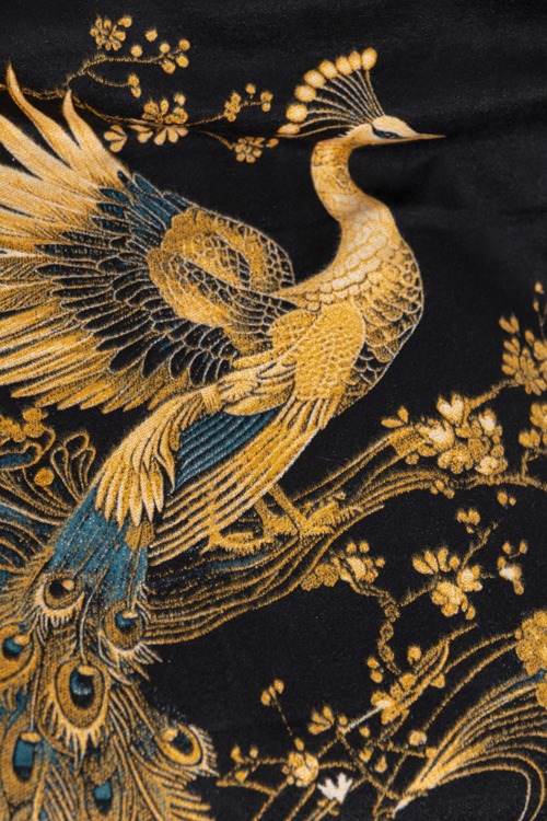 Imperial Peacock Scarf, Black Gold - 4K7A8576.jpg