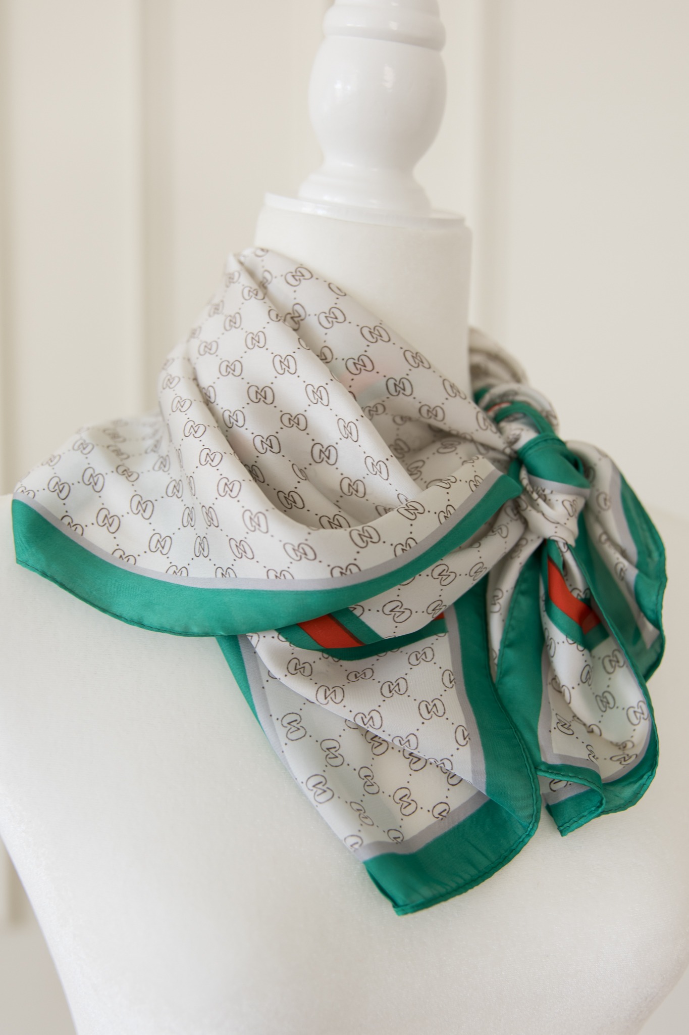 Green Multi Printed Scarf - 4K7A8786.jpg