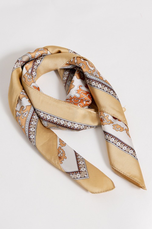 Hannah Patterned Scarf, Beige - 4K7A8815.jpg