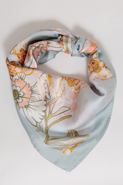 Carsyn Floral Scarf, Blue - 4K7A8948.jpg