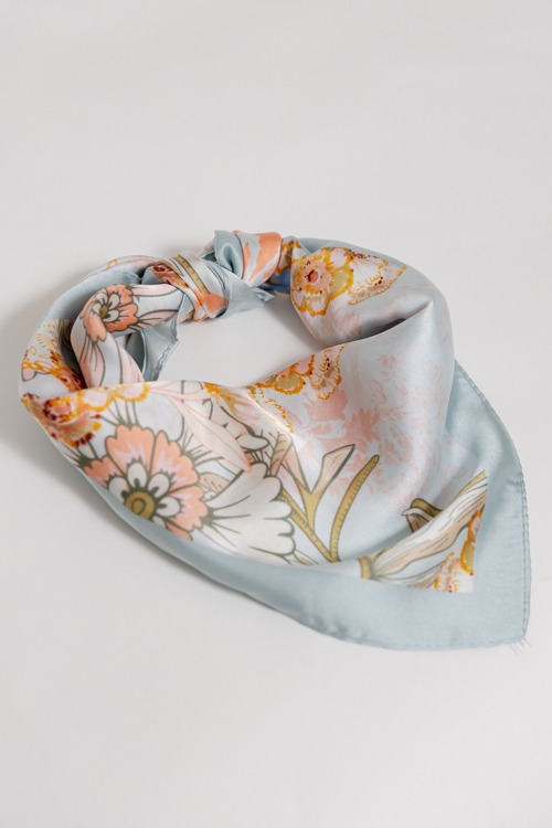 Carsyn Floral Scarf, Blue - 4K7A8949.jpg