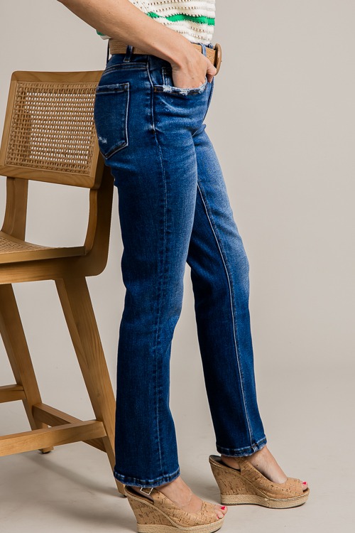 Maya Slim Straight Jeans - 4K7A9115.jpg