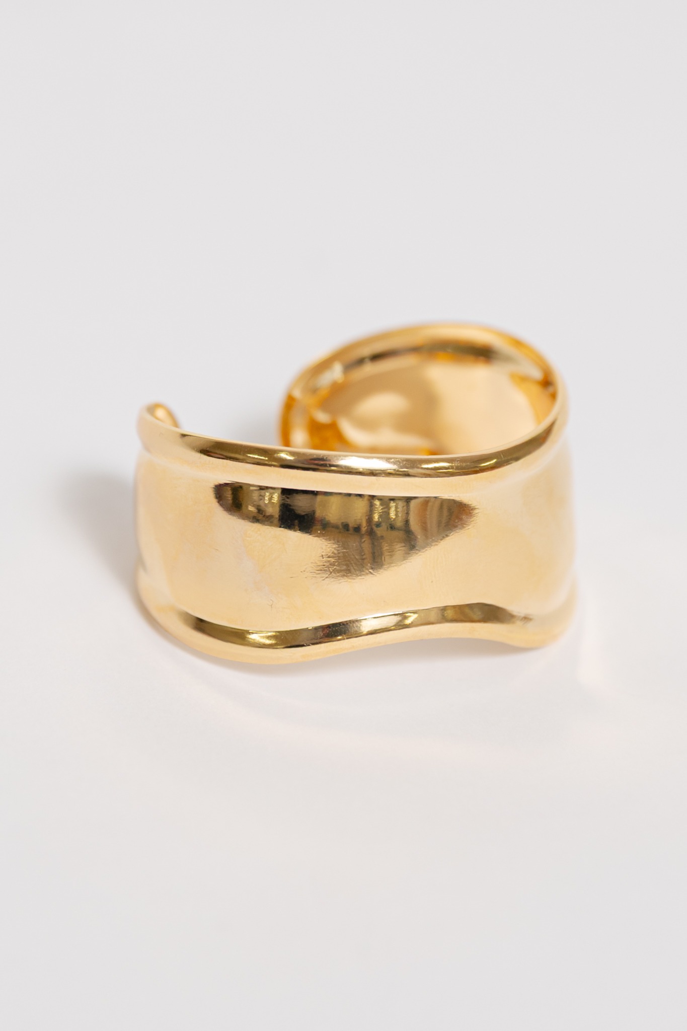 Curved Cuff - 4K7A9310.jpg