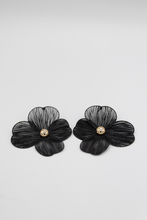 Black Filigree Flower Earring - 4K7A9311.jpg