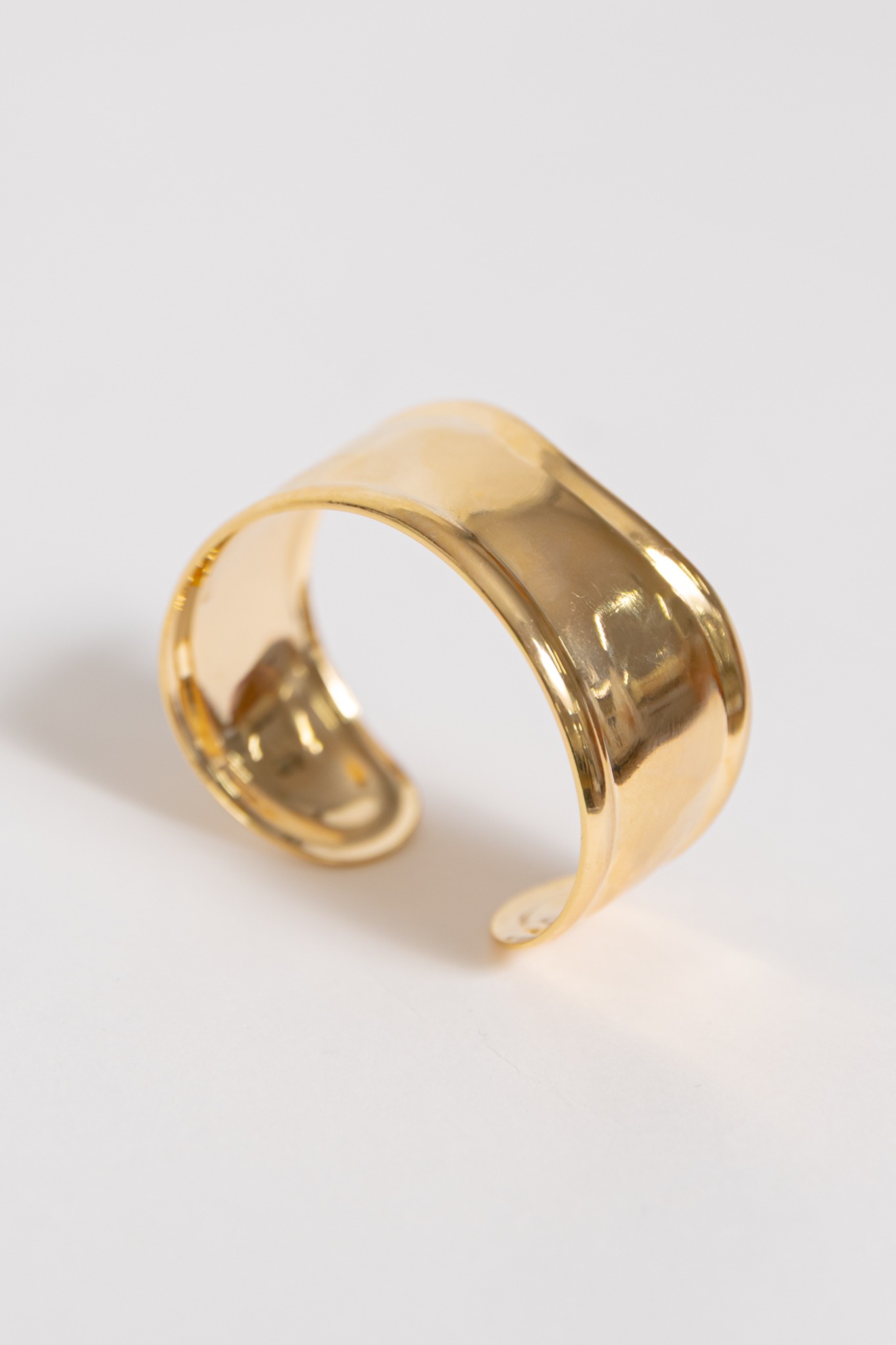 Curved Cuff - 4K7A9311.jpg