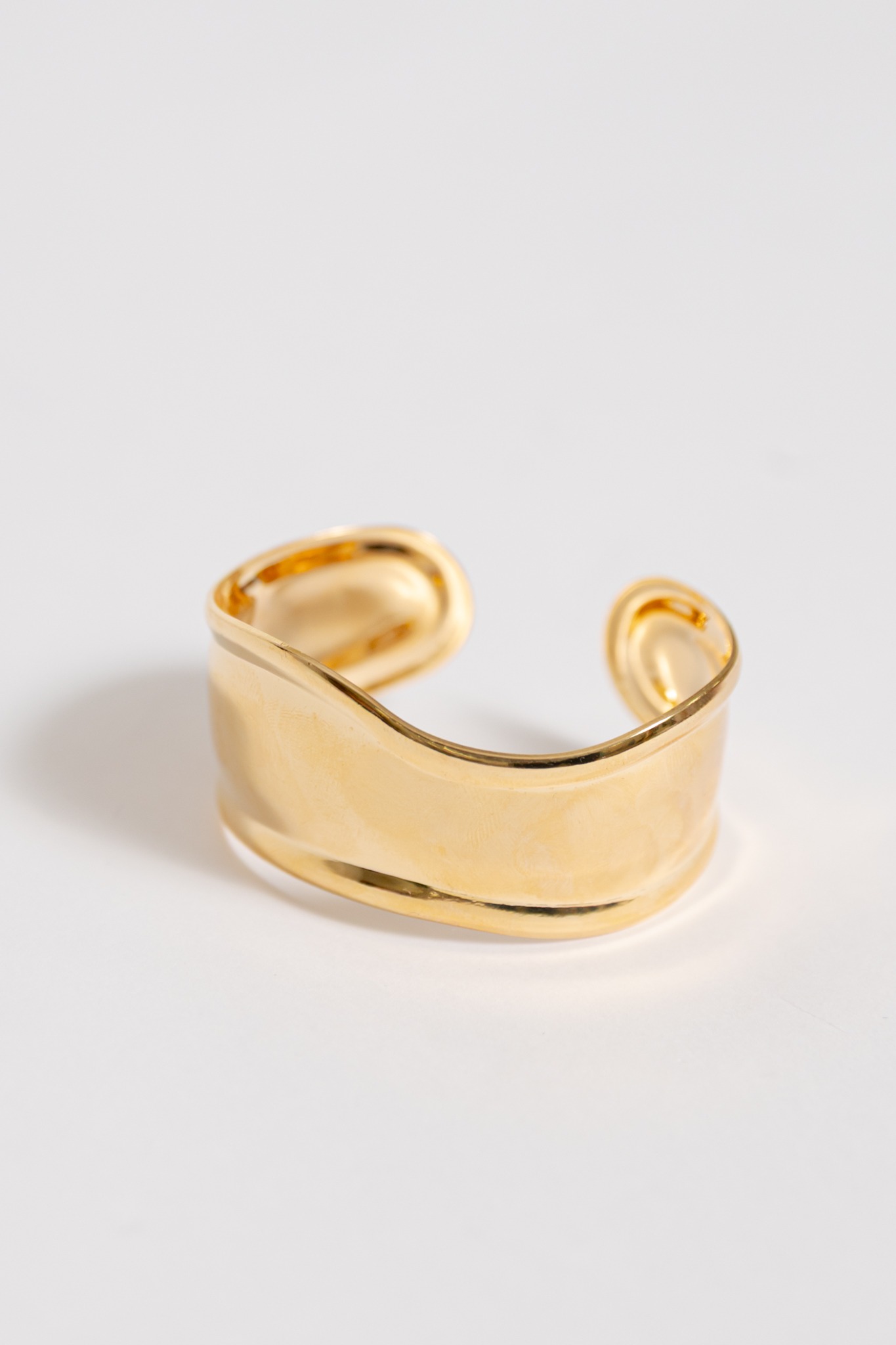 Curved Cuff - 4K7A9317.jpg