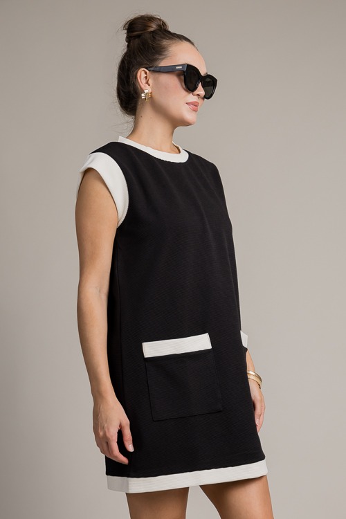 Two-Tone Rib Dress, Black - 4K7A9443 zoom on texture.jpg
