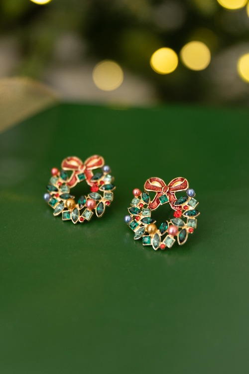 Deck The Halls Earring - 4K7A9506.jpg