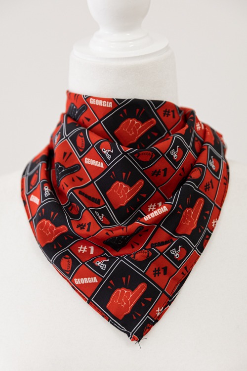 Cheers Scarf, Black - 4K7A9676.jpg