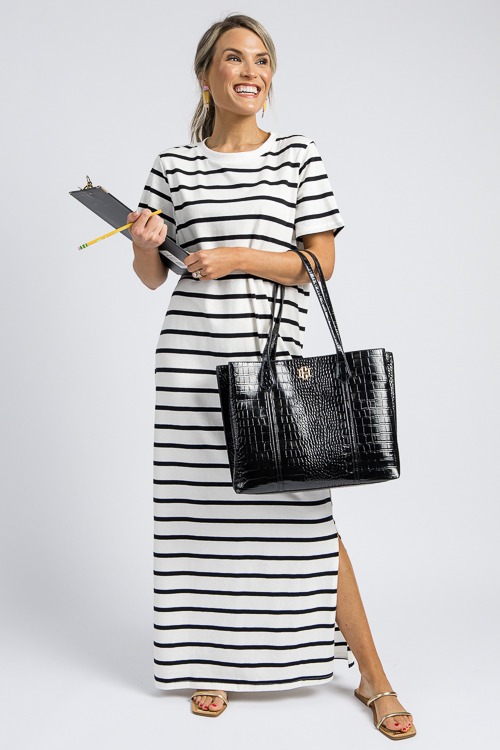 Brodie Stripe Maxi, Black - 4K7A9926.jpg