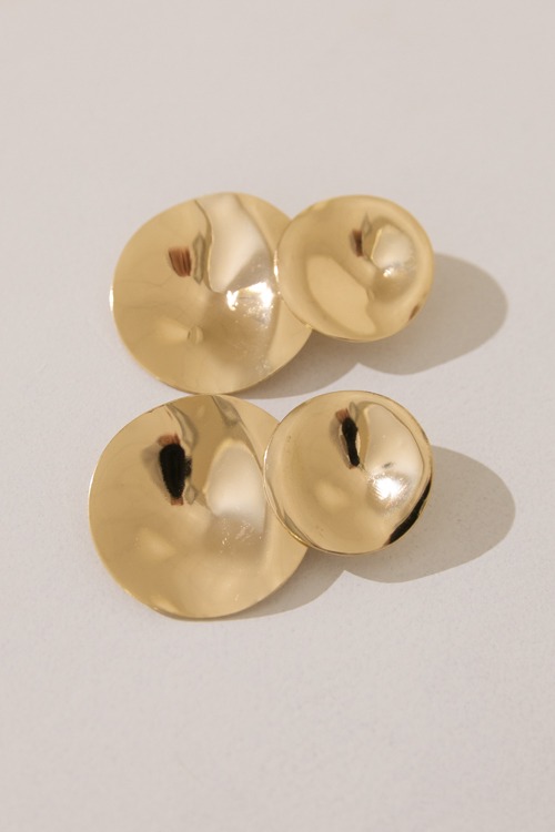 Double Dip Disc Earring - 4K7A9990.jpg