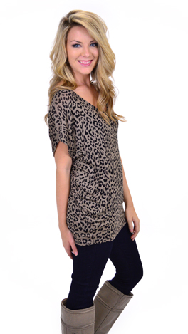Lucy Leopard Top