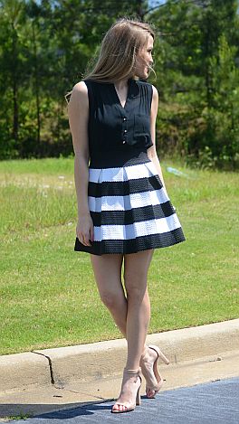 Uptown Chic Skirt, Black