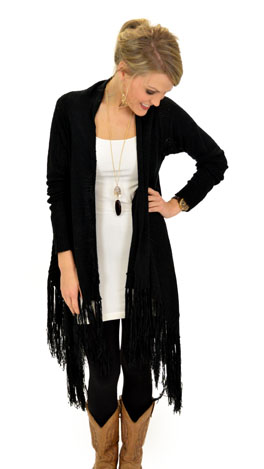 All Wrapped Up in Fringe, Blk