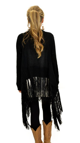 All Wrapped Up in Fringe, Blk