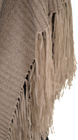 All Wrapped Up in Fringe, Mocha