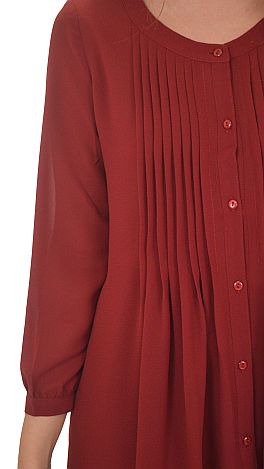 Pleated to Perfection, Burgundy