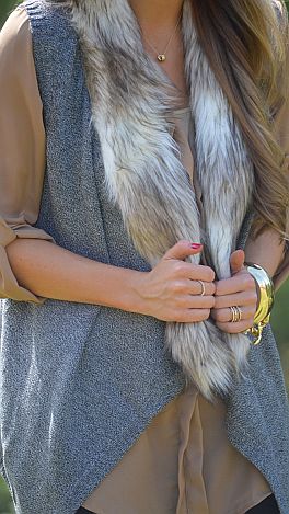 Fur Collar Sweater Vest