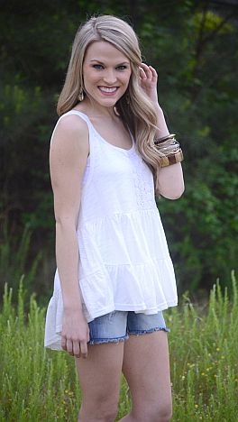 Ruffle My Daisy Tank - SALE - The Blue Door Boutique