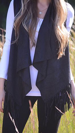Falling for Fringe Vest, Black