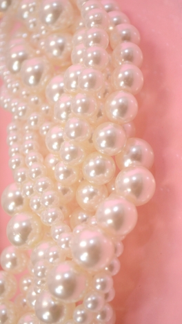 Twisted Pearls Necklace