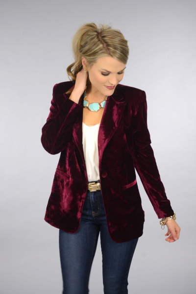 Wino Velvet Blazer