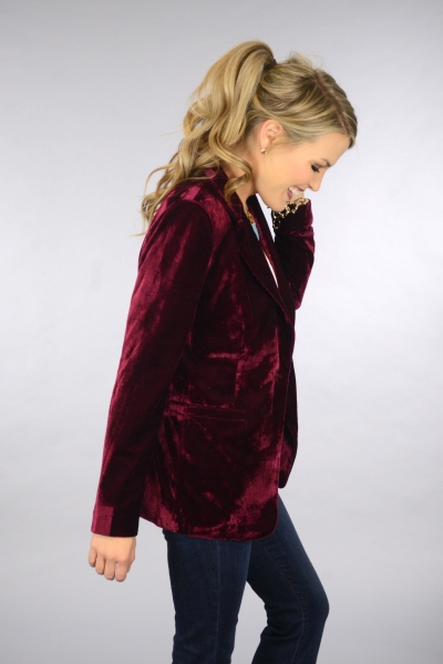 Wino Velvet Blazer