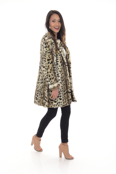Collarless Leopard Coat